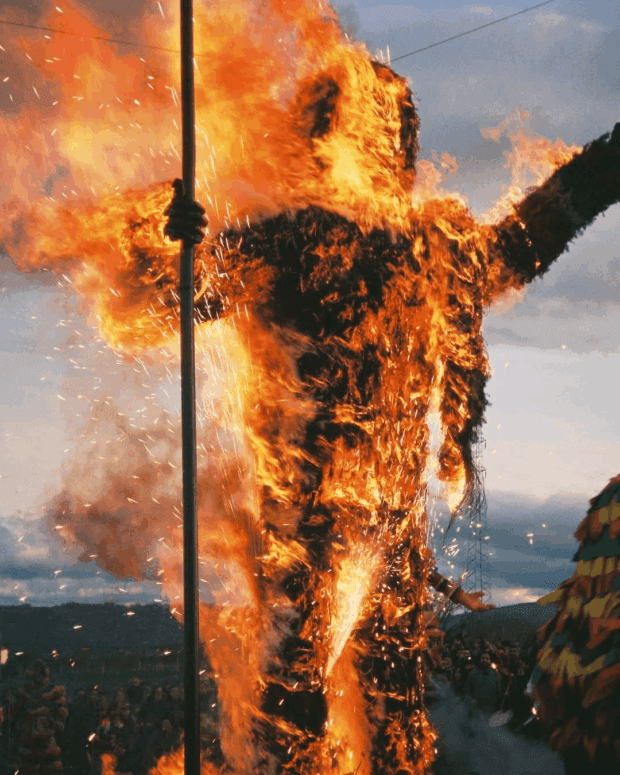 Queima do Entrudo em Podence por Inês Ribeiro